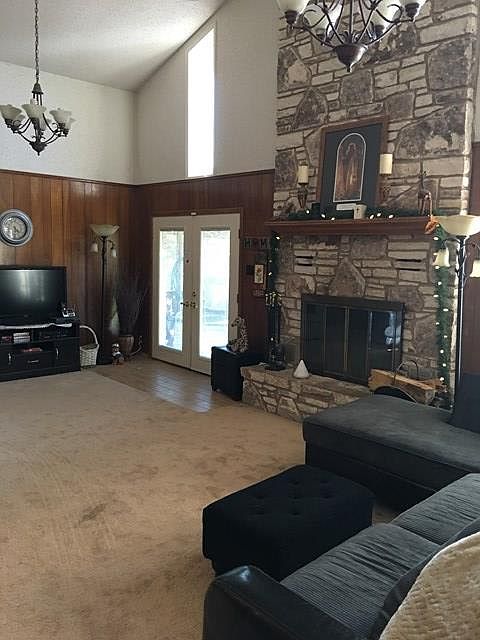 1st image of 214 Palo Verde Dr