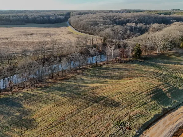 138 Waterway Dr Lot 6 & 7, Bath Springs, TN 38311