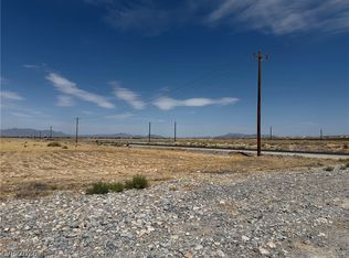 5731 E Gamebird Rd, Pahrump, NV 89061