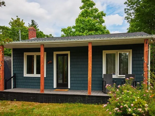 1886 Highway 359, Centreville, NS B0P 1J0