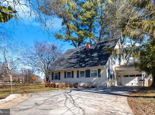 7721 Shreve Rd, Falls Church, VA 22043