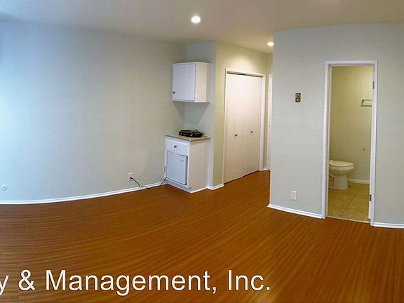 4th image of 5329 Agnes Ave APT 7