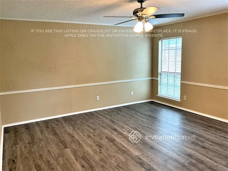 1028 Twin Falls Dr — Photo 12