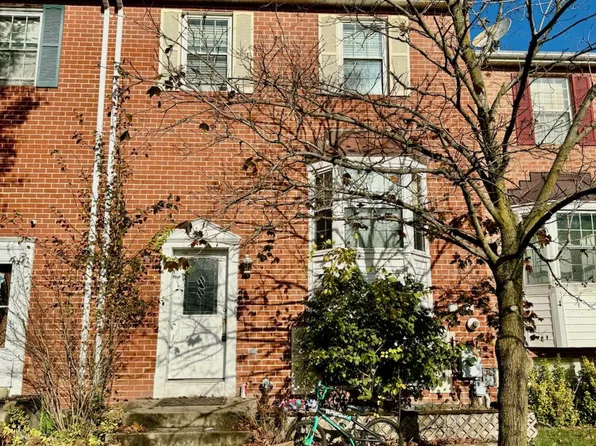 356 Rambling Ridge Ct, Pasadena, MD 21122