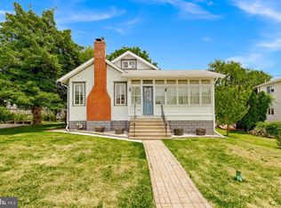 949 Edgewood Ave, Bensalem, PA 19020