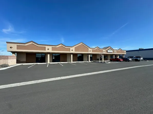 ME Carolina Plaza - Suites 3-6, 7-10, 845 E 3rd Ave, Moses Lake, WA 98837