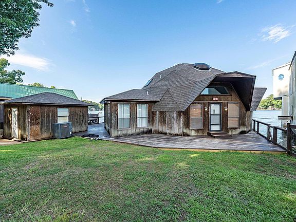 2nd image of 2644 Aqua Vista Dr