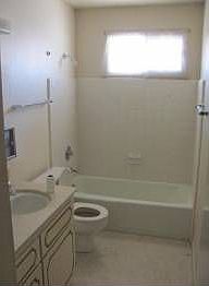 2nd image of 241 S Bandera Cir