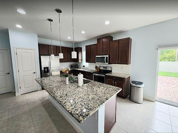 5th image of 5629 Estero Loop