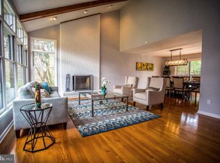 5 Rockland Vue Ct, Towson, MD 21204