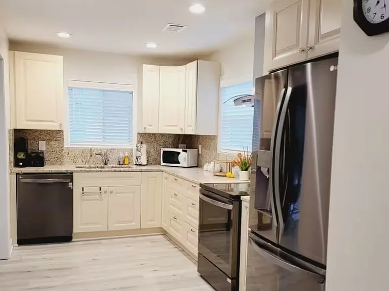292 Richardson Rd NW — Photo 11