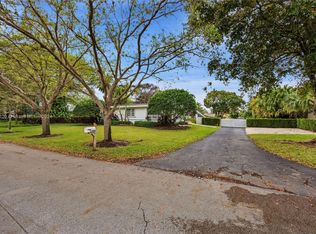 11840 SW 70th Ave, Pinecrest, FL 33156