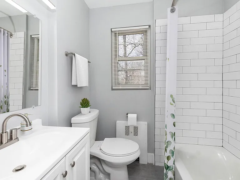 433 Myrtle Ave #1A — Photo 3