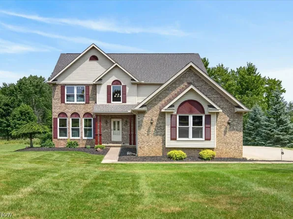 5147 Pinckneya Dr, North Royalton, OH 44133