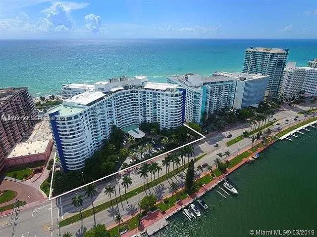 5161 Collins Ave #909 — Photo 9