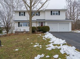 2523 Candlewick Ln, Marcellus, NY 13108