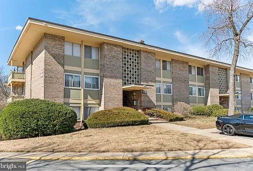 7200 Donnell Pl Photo 1