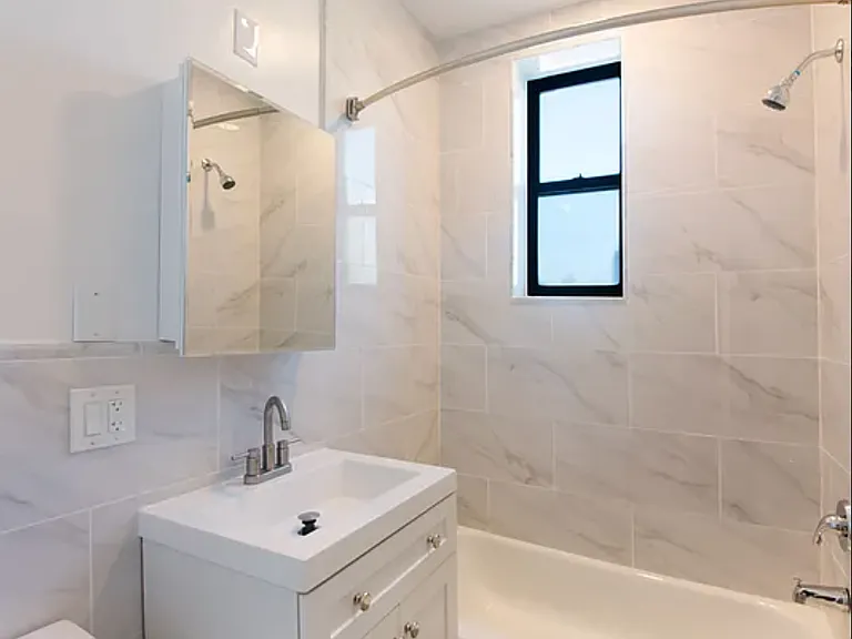 4119 Barnes Ave #2P — Photo 9
