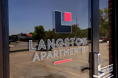 Langston Apartments - Bricktown — Photo 13