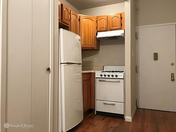 2nd image of 351 W 14th St APT 22
