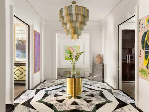 535 Park Avenue image 2 of 20