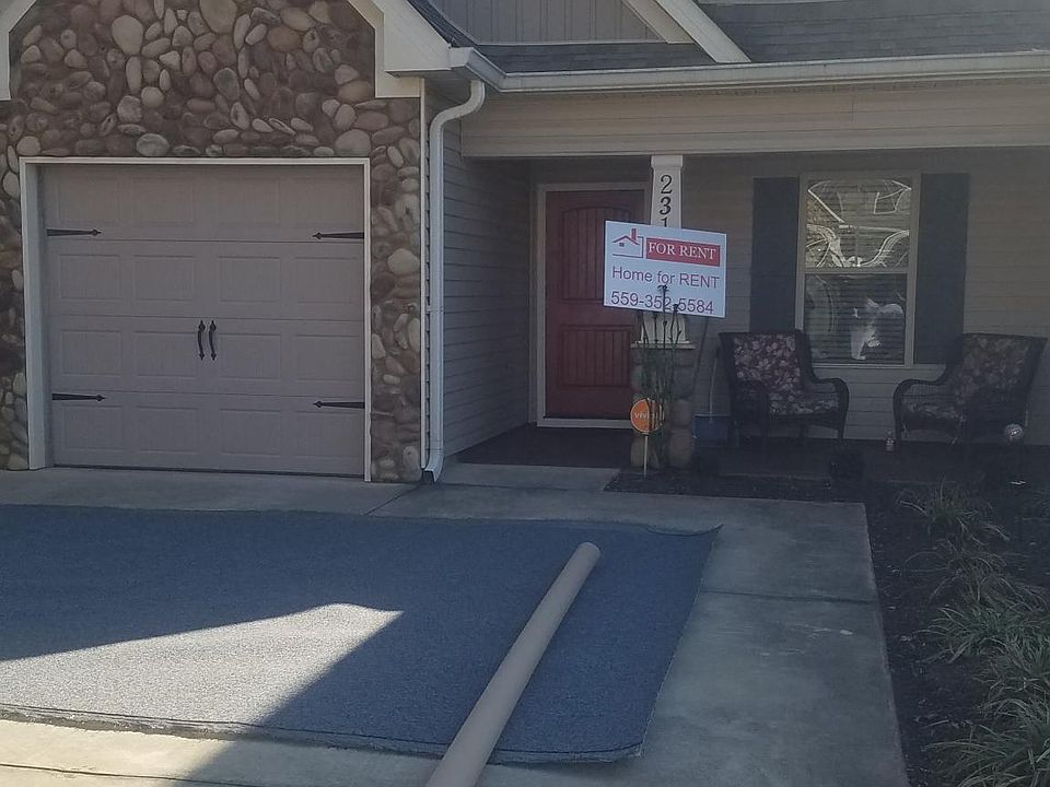 1st image of 231 Mossy Bank Dr