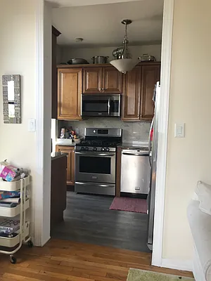 Rented by Douglas Elliman | media 8