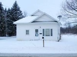 934 W State St, Cheboygan, MI 49721