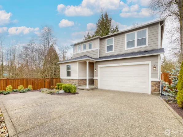 8209 57TH Place NE, Marysville, WA 98270