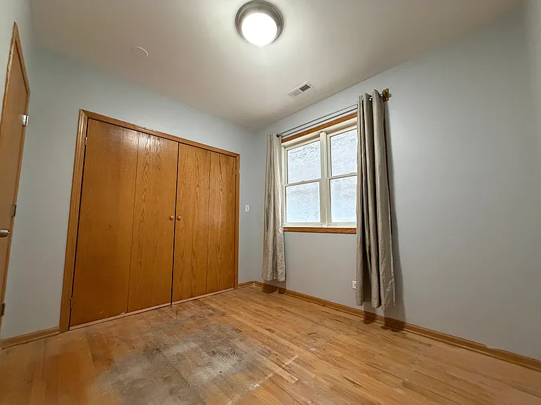 3175 W Monroe St #1 — Photo 5
