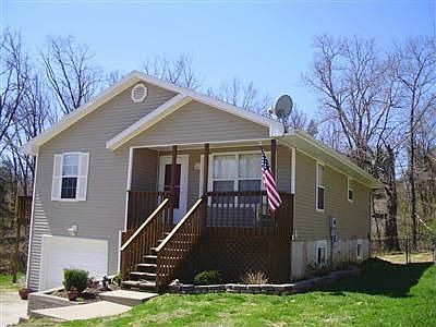 1st image of 128 Christopher Ln