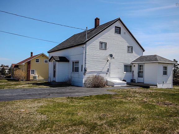 3rd image of 1359 Stoney Island Rd