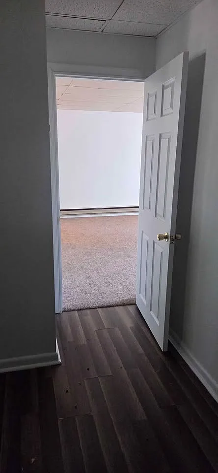 1 bed, 700 sqft, $1,350 — Photo 2