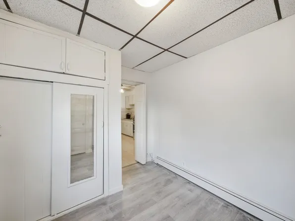 222 47th Street image 14 of 25