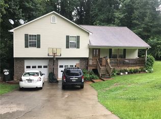 2532 Fraser Rd, Marietta, GA 30066