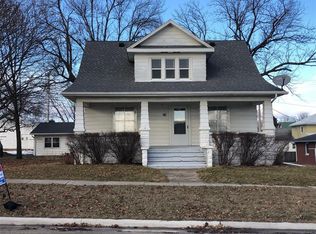 535 Madison St, Winthrop, IA 50682