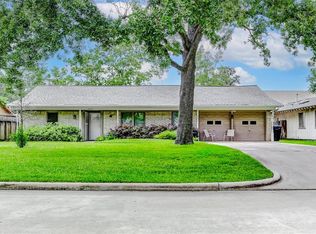 2015 Mapleton Dr, Houston, TX 77043
