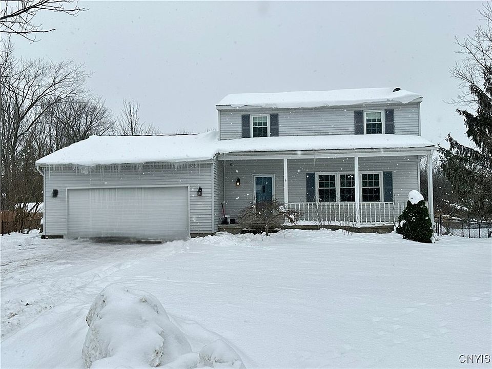 1st image of 14 Meadowbrook Dr