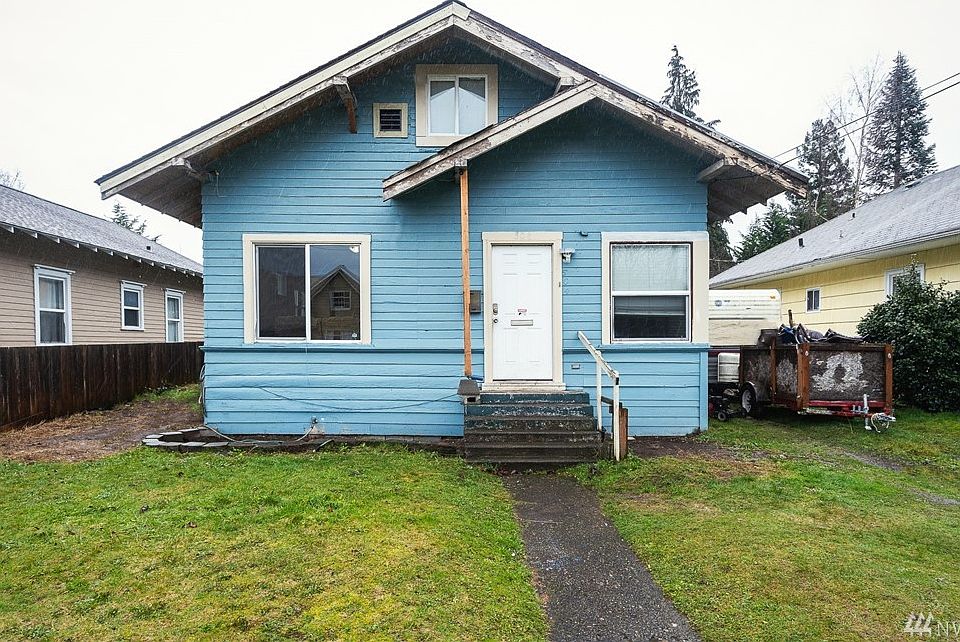 1st image of 504 S Rock St