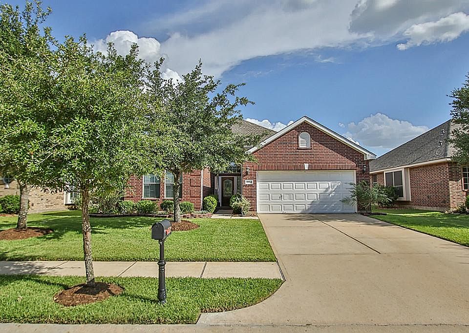 1st image of 21123 N Yellow Bud Ct