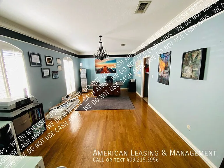4820 Edgewood Ln — Photo 4