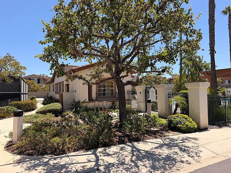 2872 La Plata Dr — Photo 6