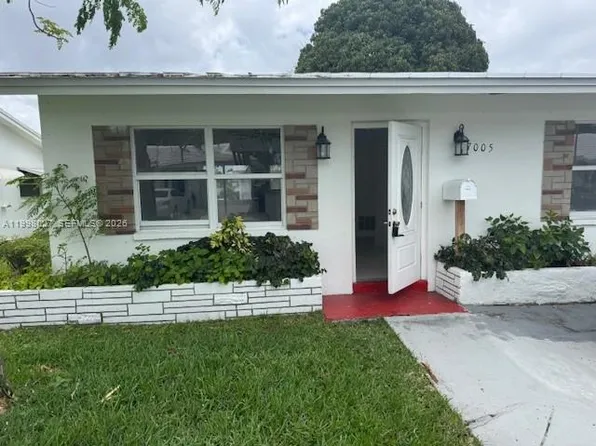 7005 NW 66th Ter, Fort Lauderdale, FL 33321