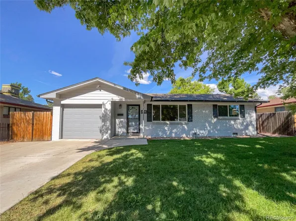 1553 S Benton Street, Lakewood, CO 80232
