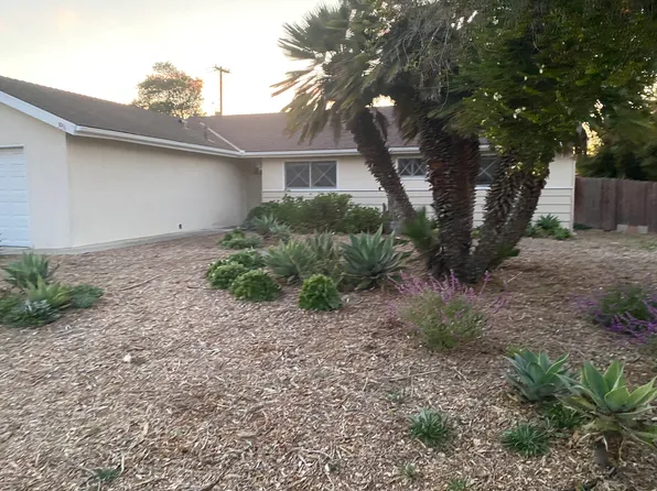 3951 Silver Leaf Dr, Santa Maria, CA 93455