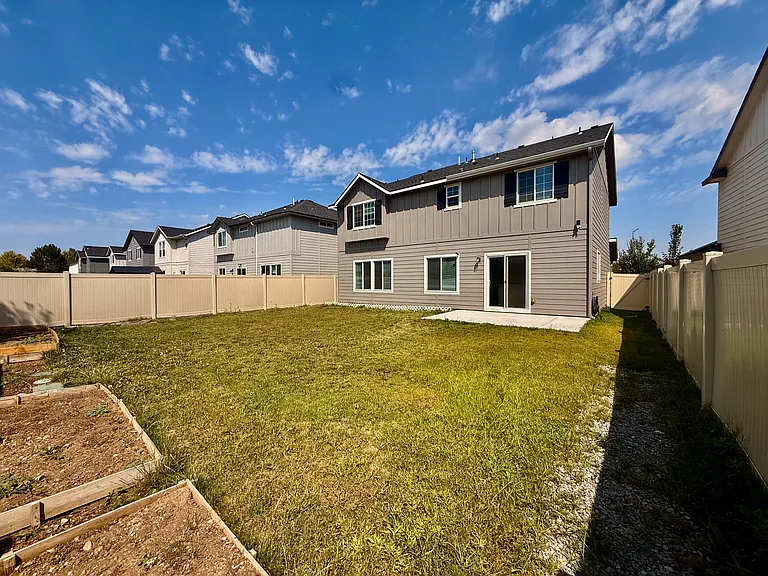 4887 W Quaker Rdg — Photo 20