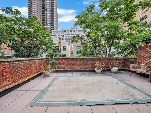 410 East 73rd Street image 1 of 14