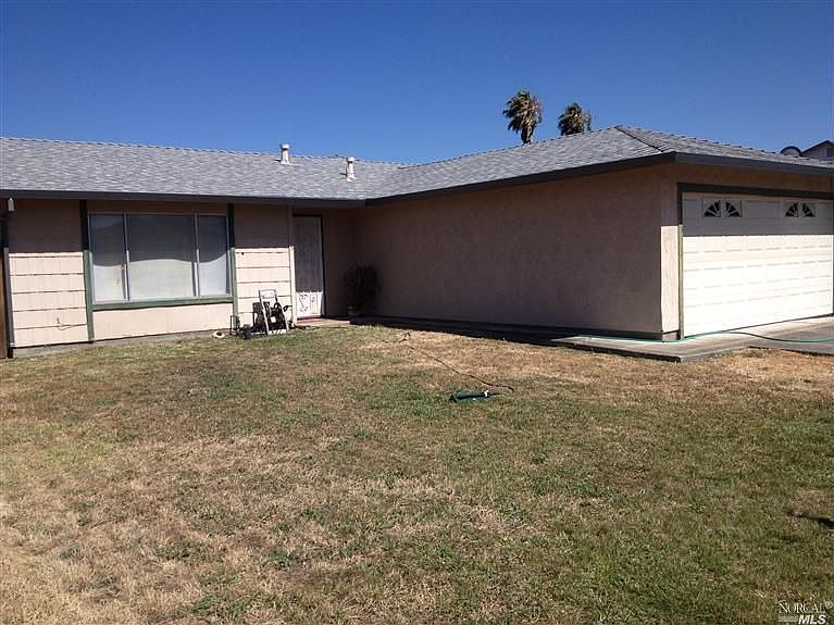 1st image of 155 Wakefield Dr
