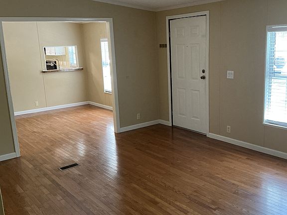 4th image of 6 Vine St