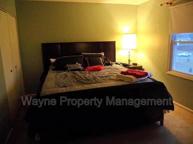 112 Virginia Ave — Photo 15
